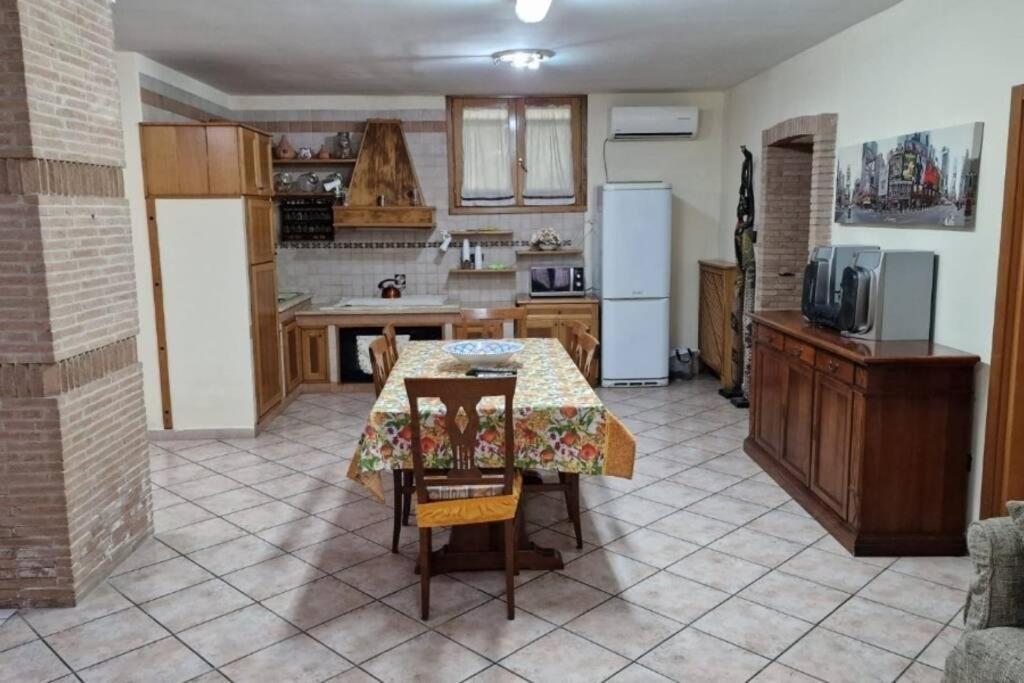 Casa Erre Apartment Lusciano Luaran gambar