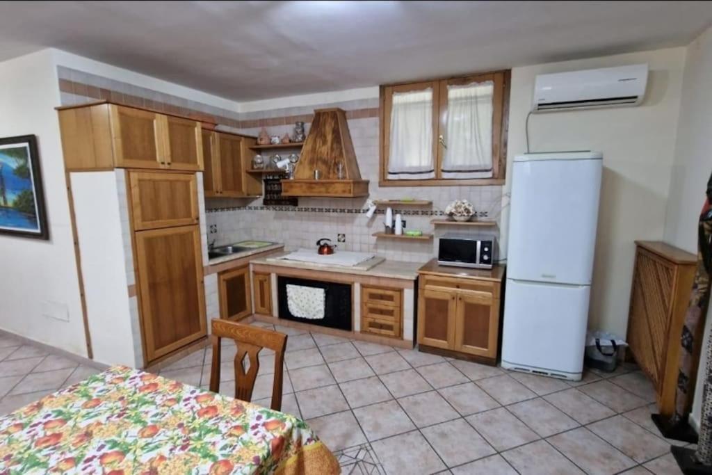 Casa Erre Apartment Lusciano Luaran gambar
