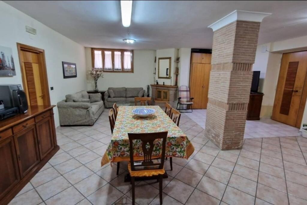 Casa Erre Apartment Lusciano Luaran gambar